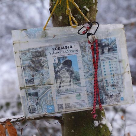 Apartmán Ferienwohung Am Felsenwanderweg Im Pfaelzerwald Rodalben Exteriér fotografie